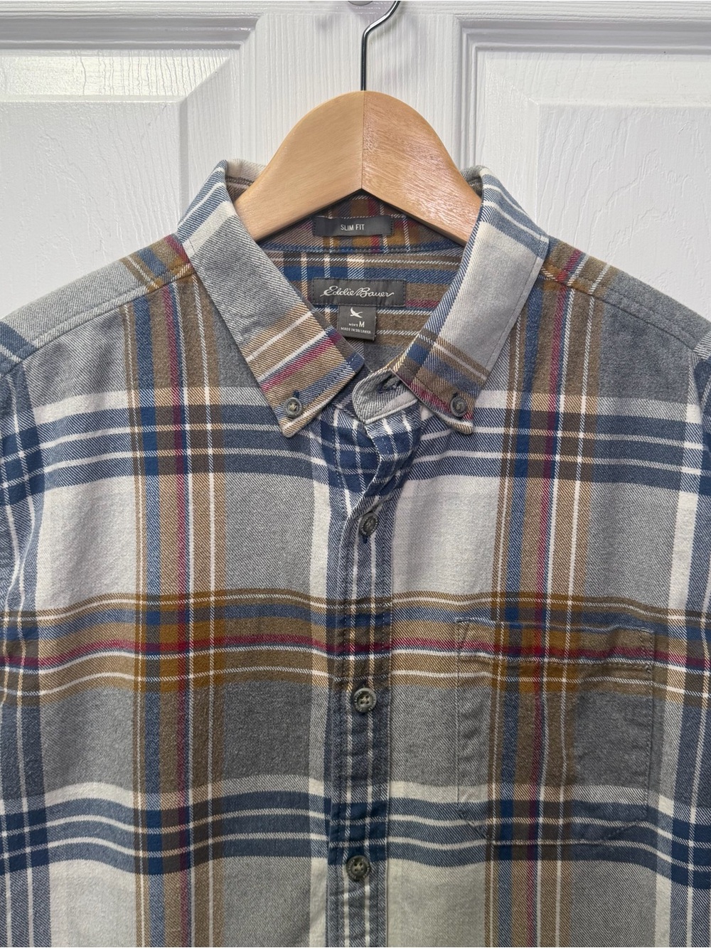 Eddie Bauer Shirt Men Medium Slim Fit 100% Cotton Plaid Button Down Gray Blue